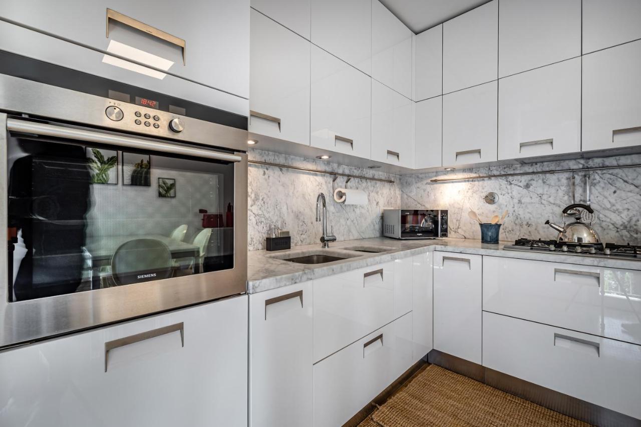 Apartment Yid Penthouse On River With Parking Florenz